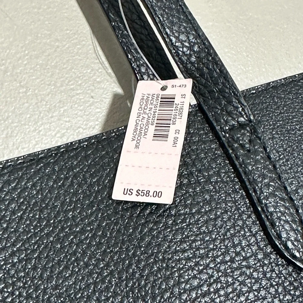 Victoria's Secret || Limited Edition Laser Cut Tote Black with Silver Tassel